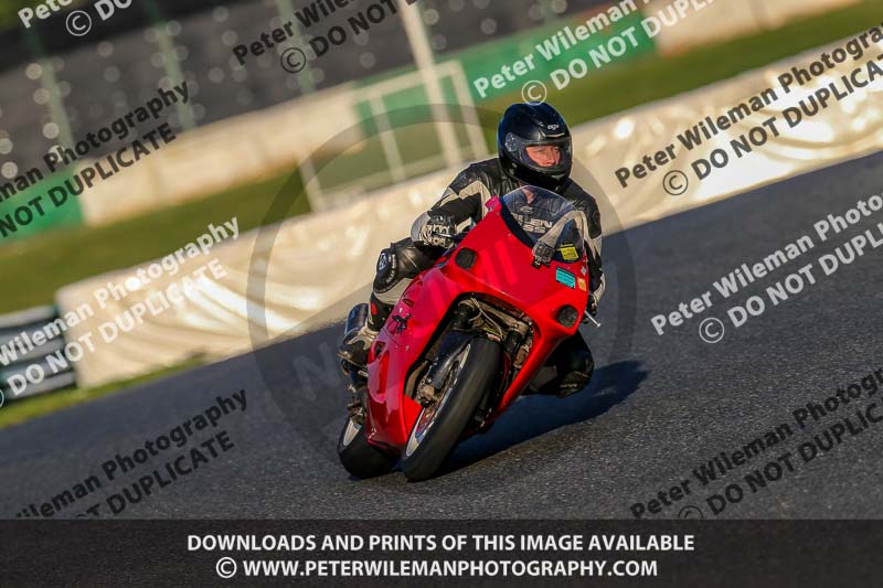 PJM Wedding Photography;enduro digital images;event digital images;eventdigitalimages;mallory park;mallory park photographs;mallory park trackday;mallory park trackday photographs;no limits trackdays;peter wileman photography;racing digital images;trackday digital images;trackday photos
